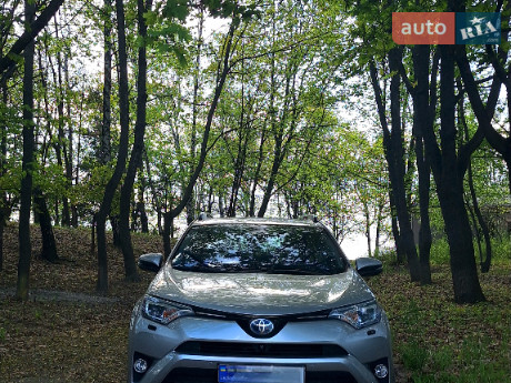 Toyota RAV4 2018