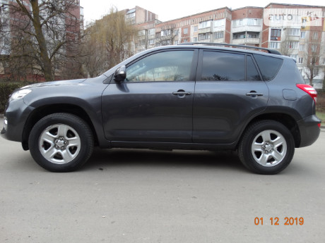 Toyota RAV4 2010