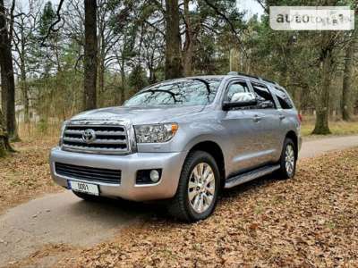 Toyota Sequoia