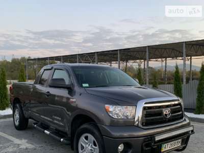 Toyota Tundra