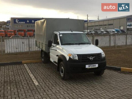 УАЗ Профи 2017