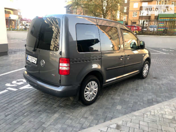 Volkswagen Caddy пасс.