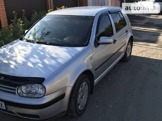 Volkswagen Golf IV