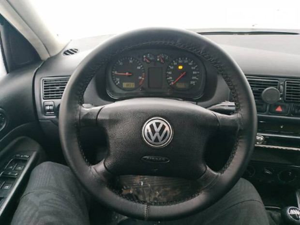 Volkswagen Golf IV