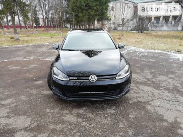 Volkswagen Golf VII