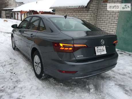 Volkswagen Jetta 2019