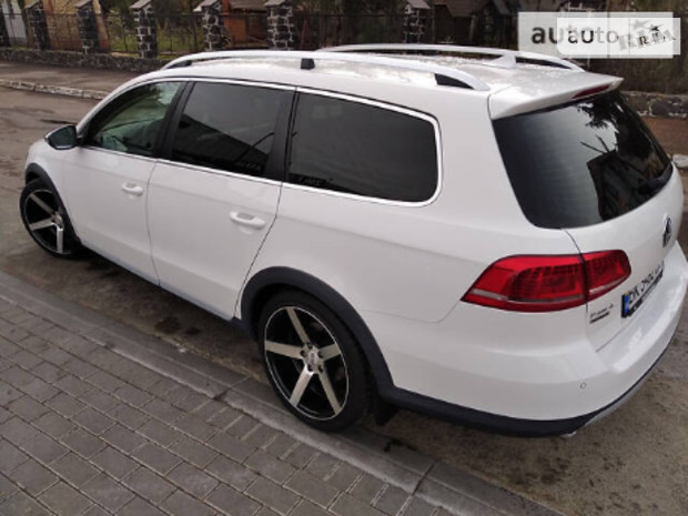 Volkswagen Passat Alltrack