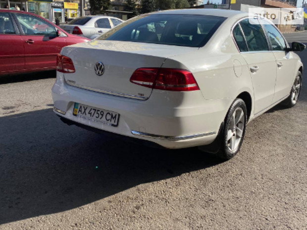 Volkswagen Passat B7