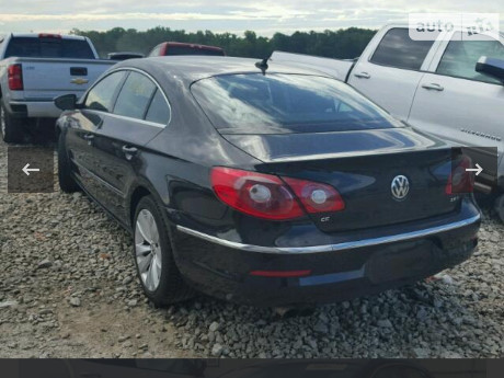 Volkswagen Passat CC 2011