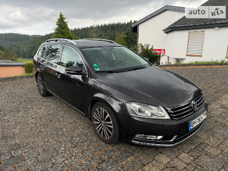 Volkswagen Passat 2011