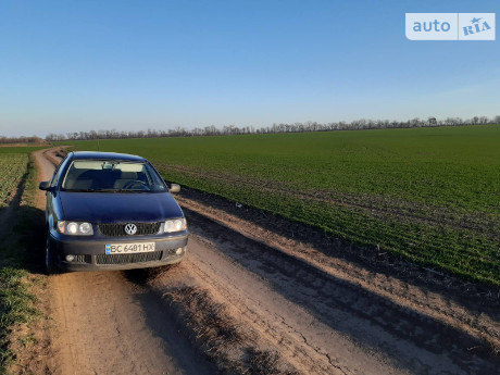 Volkswagen Polo 2000