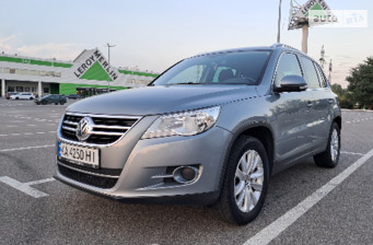 Volkswagen Tiguan  2007