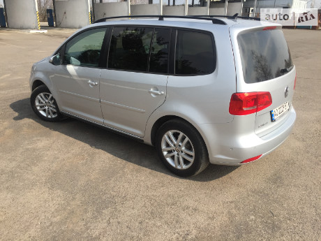Volkswagen Touran 2013