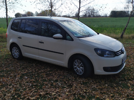 Volkswagen Touran 2011