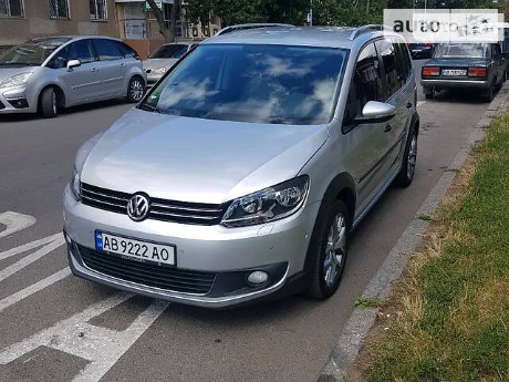 Volkswagen Touran 2015