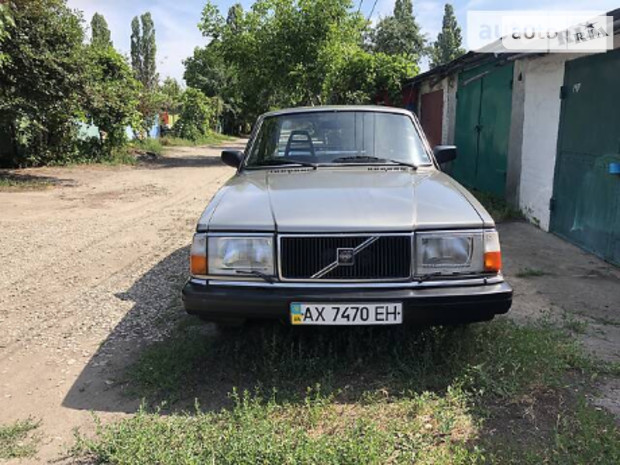 240 Volvo 240