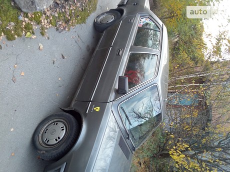 Volvo 340 1988 Volvo 340 1988