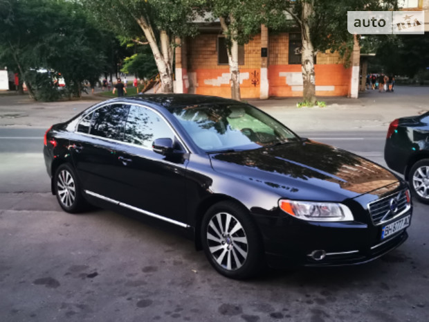 Volvo S80