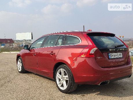 Отзыв Toyota Avensis 1.6 VVT-i (2009 г.)