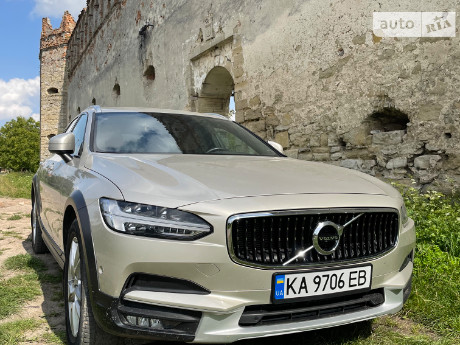 Volvo V90 2017