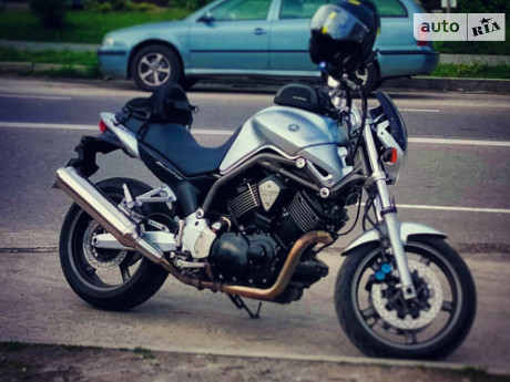 Yamaha BT 1100 Bulldog 2003