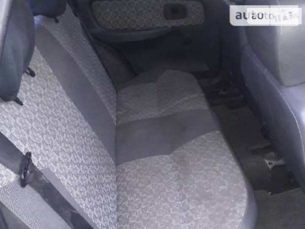 Фото ЗАЗ 110307 2002 року 