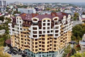 Планування 3-кімнатної квартири в ЖК вул. Роксолани, 16, 111.7 м²