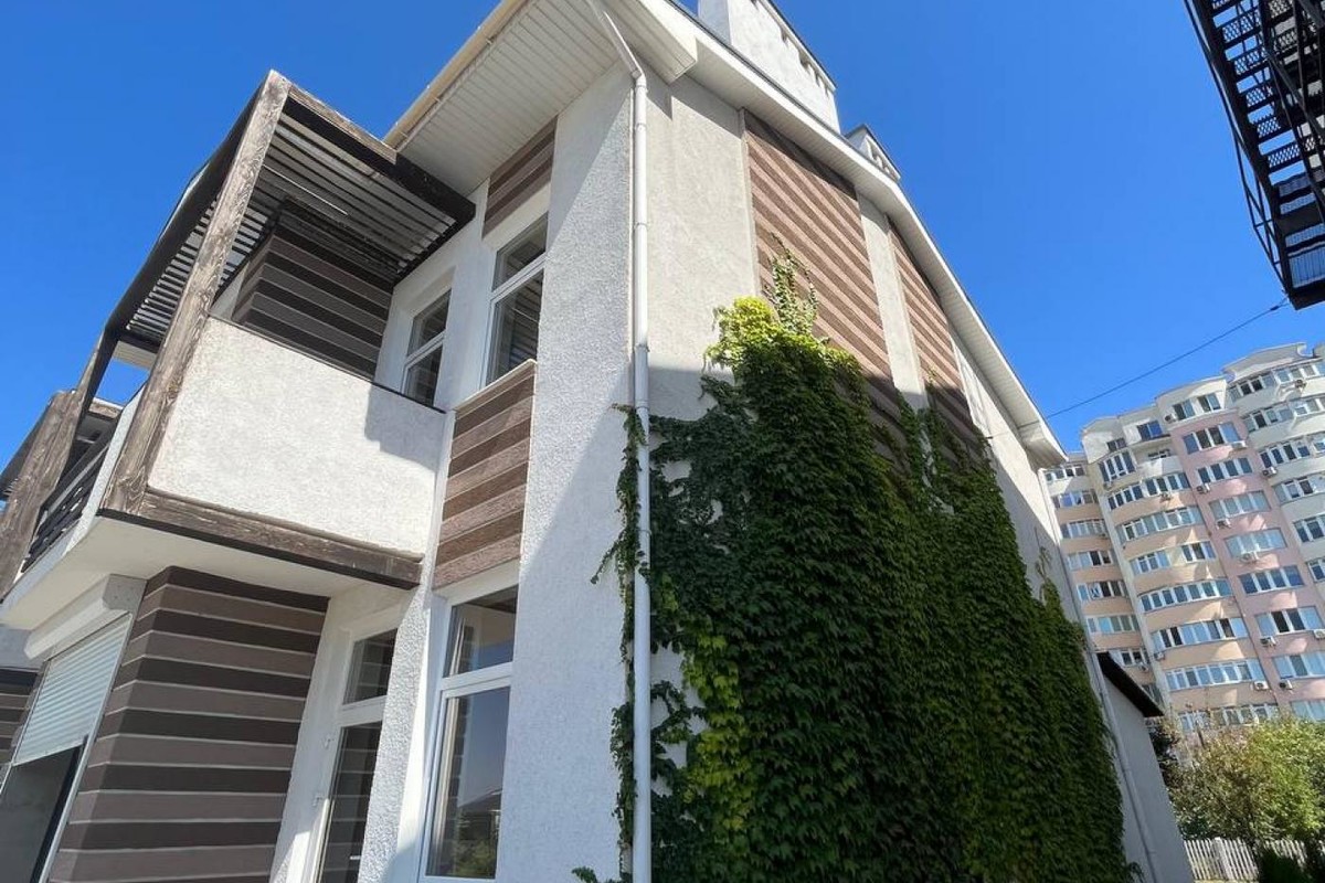 Таунхаус Smart House Таунхаус Smart House