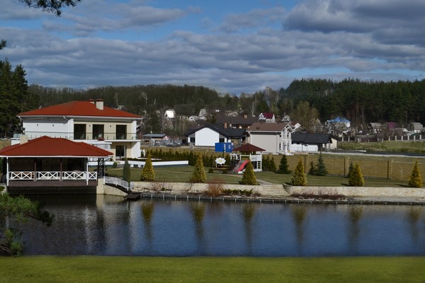 КМ Swisstown КМ Swisstown