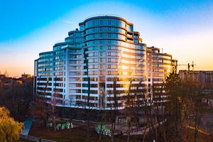 Планировка 3-комнатной квартиры в ЖК Parus, 98 м² Планировка 3-комнатной квартиры в ЖК Parus, 98 м²