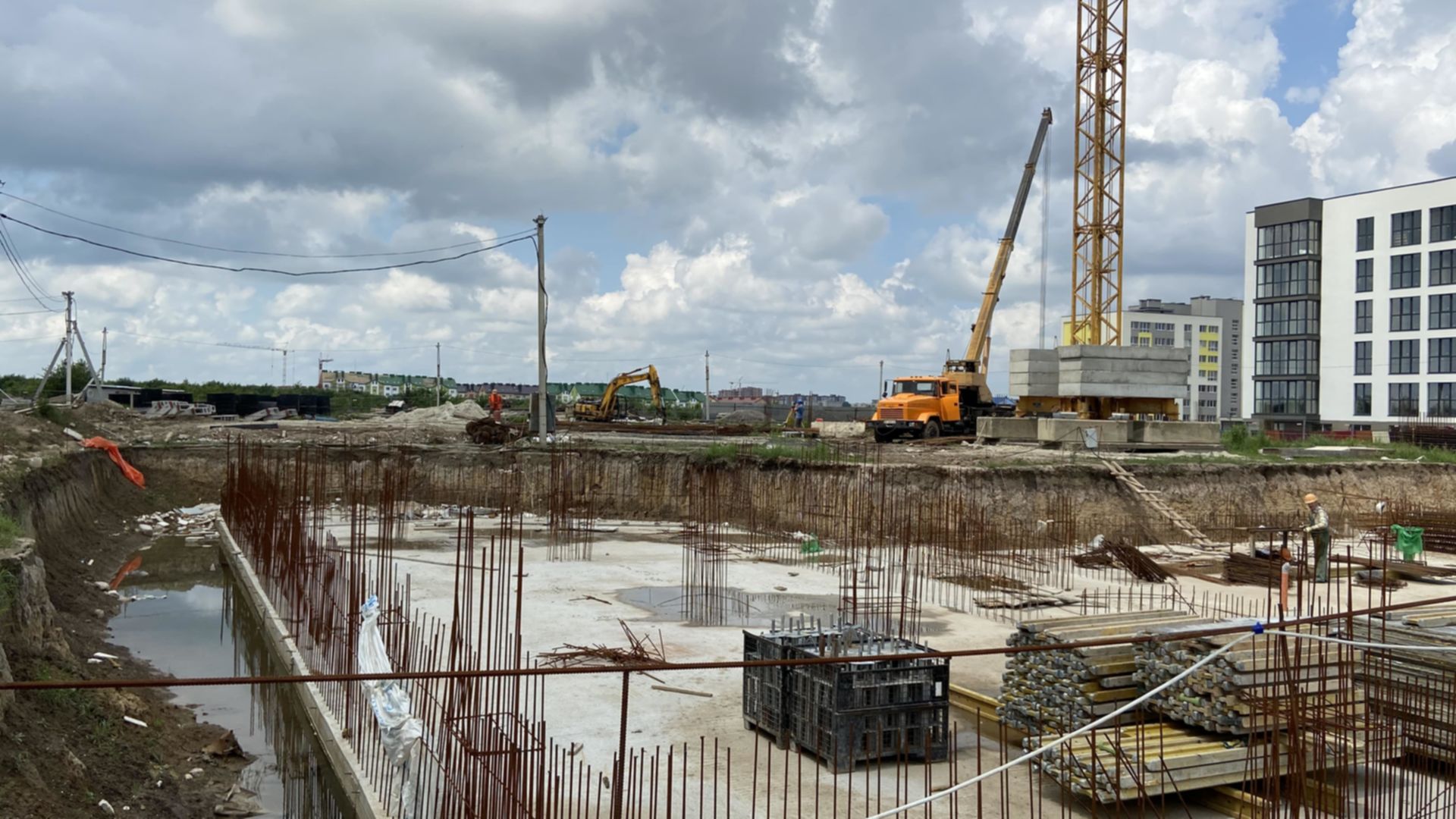 Состоянием на июнь 2020 года ЖК Avalon Holiday ход строительства фото 178400