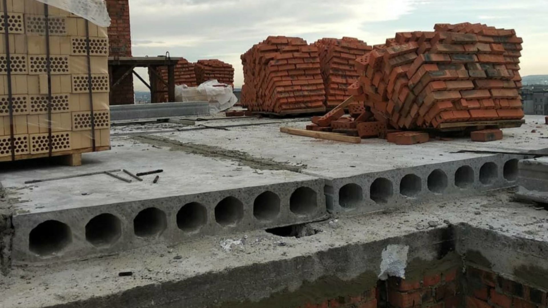 ЖК Millennium Hills хід будівництва фото 202202