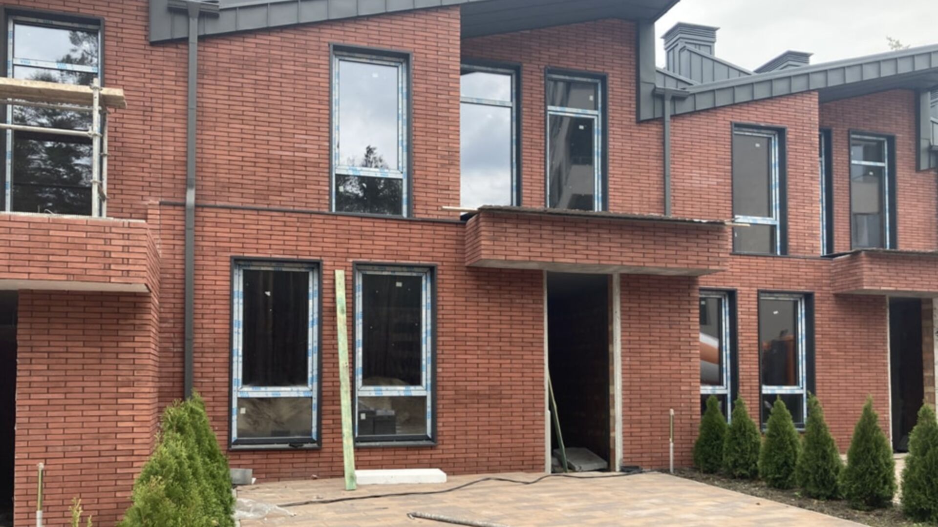 Таунхаус Parktown хід будівництва фото 264983