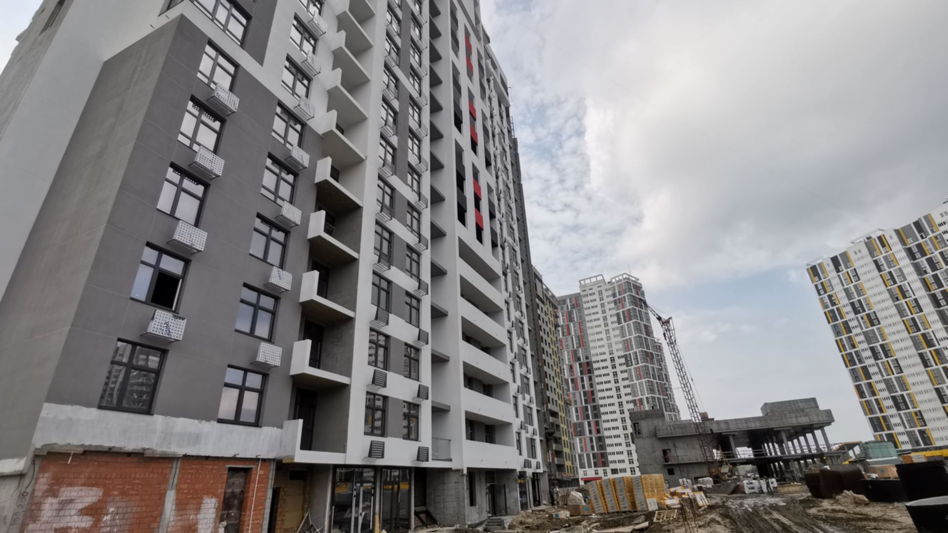 Состоянием на июнь 2021 года ЖК ул. Евгена Маланюка (Сагайдака), 101 ход строительства фото 265994