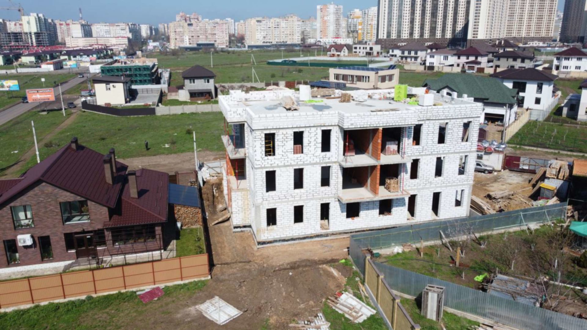 КБ Crystal house хід будівництва фото 269114