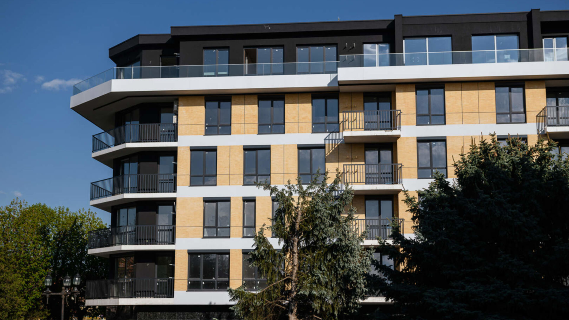 дом построен Станом на червень 2021 року ЖК River Land хід будівництва фото 273134