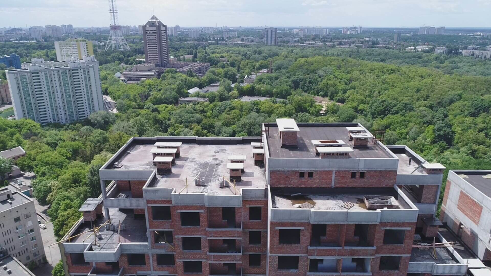 Станом на червень 2021 року ЖК Кирилівський Гай хід будівництва фото 279789