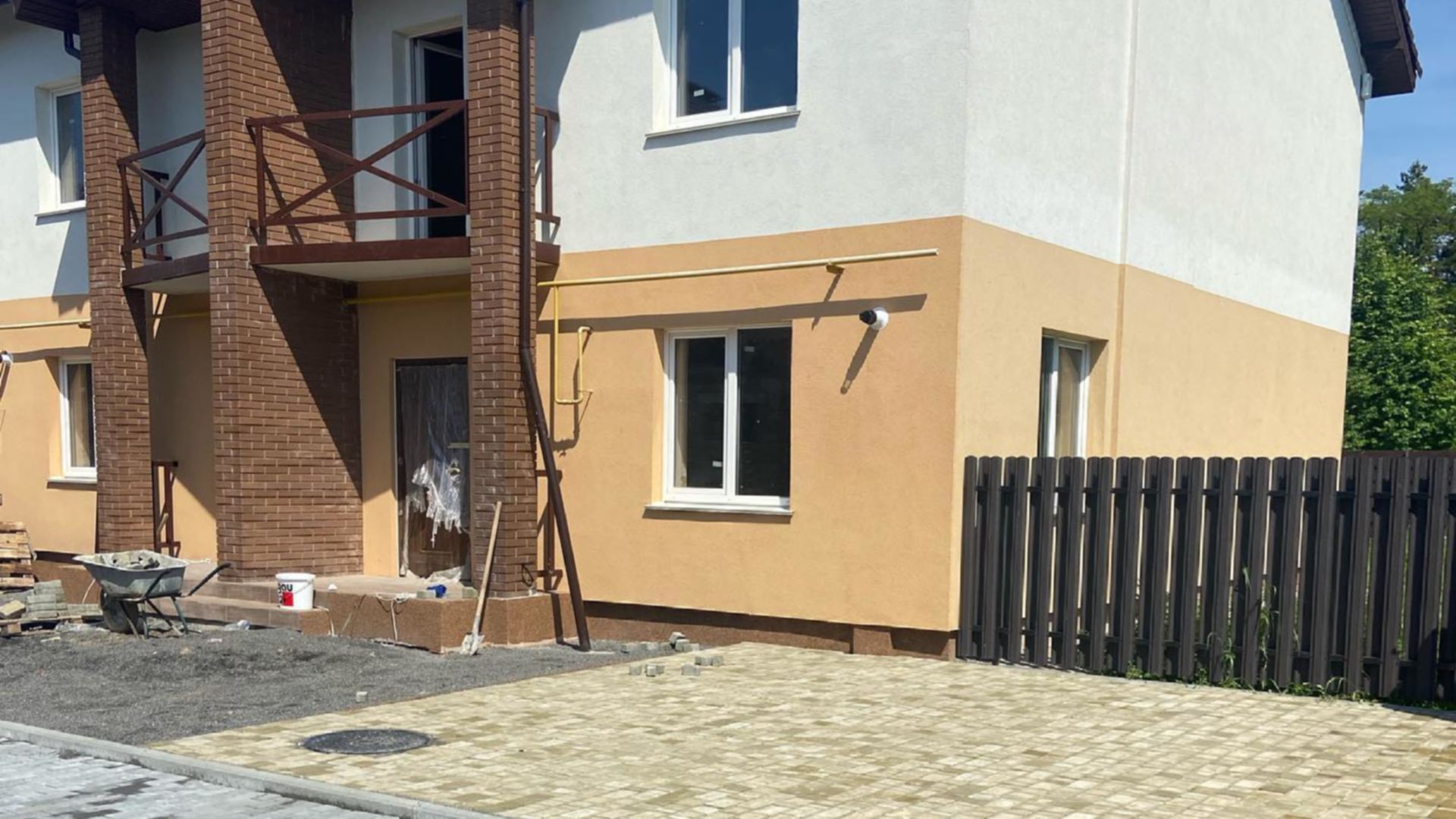 Таунхаус Рівер Таун хід будівництва фото 282371