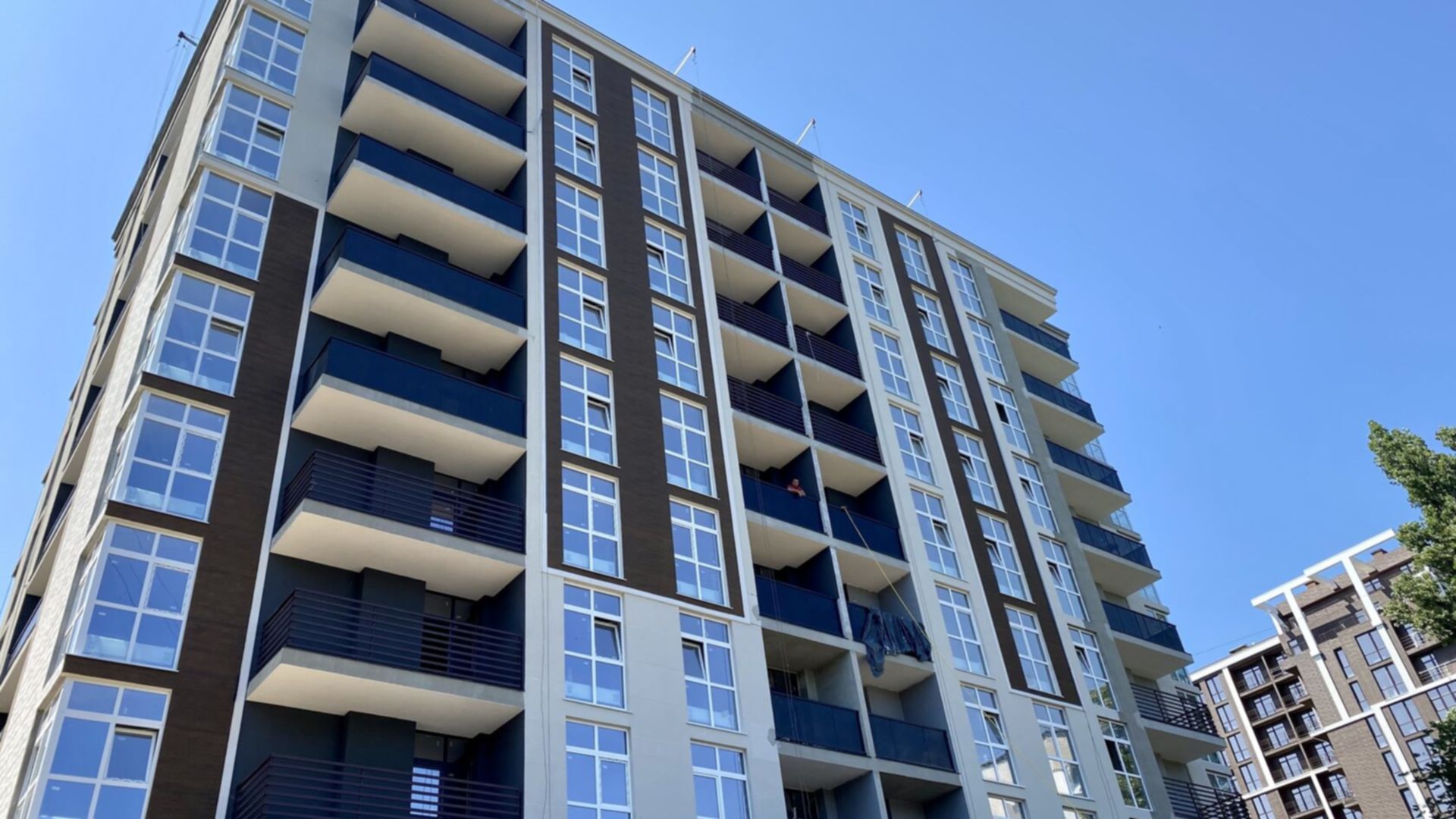 Станом на липень 2021 року ЖК Лотос Хол хід будівництва фото 291231