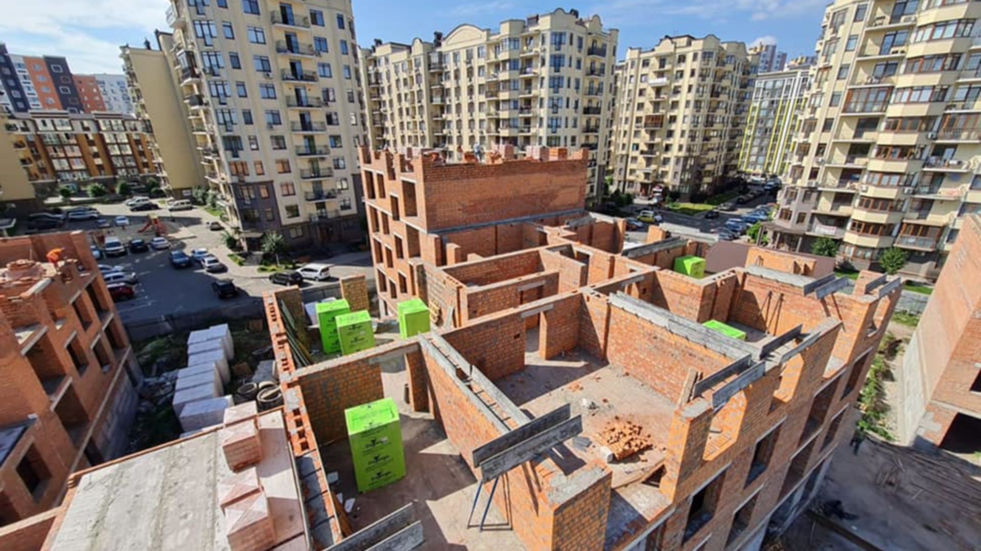 Состоянием на август 2021 года ЖК Бургундия ход строительства фото 296083