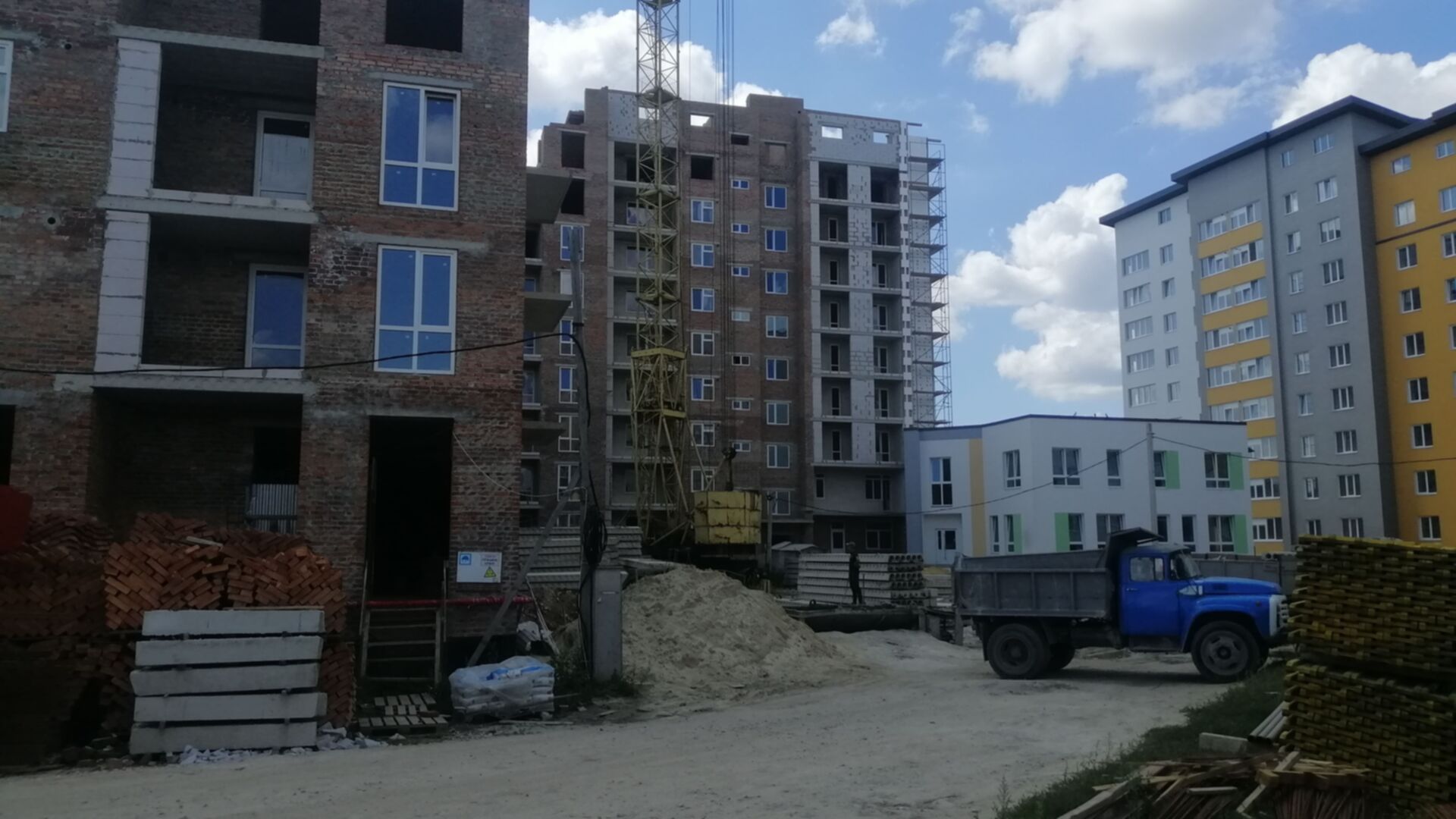 ЖК Рідний дім хід будівництва фото 298326