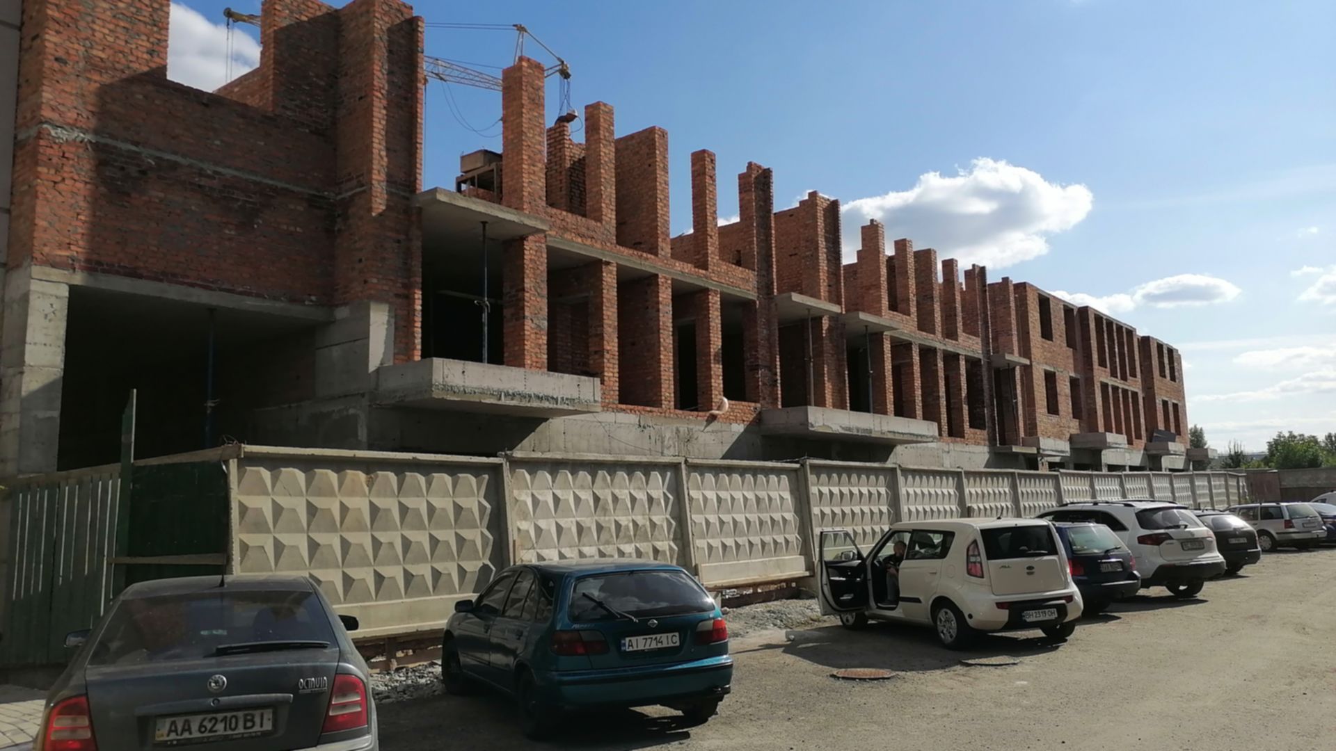 ЖК Новий Хотів хід будівництва фото 306095