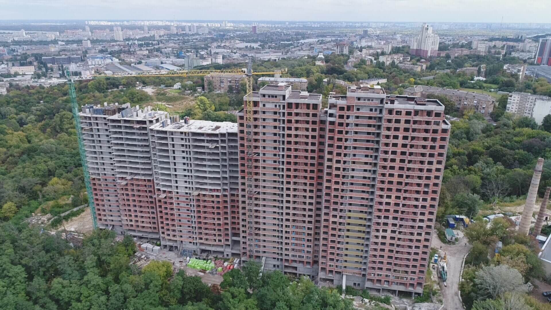 Станом на жовтень 2021 року ЖК Кирилівський Гай хід будівництва фото 317043