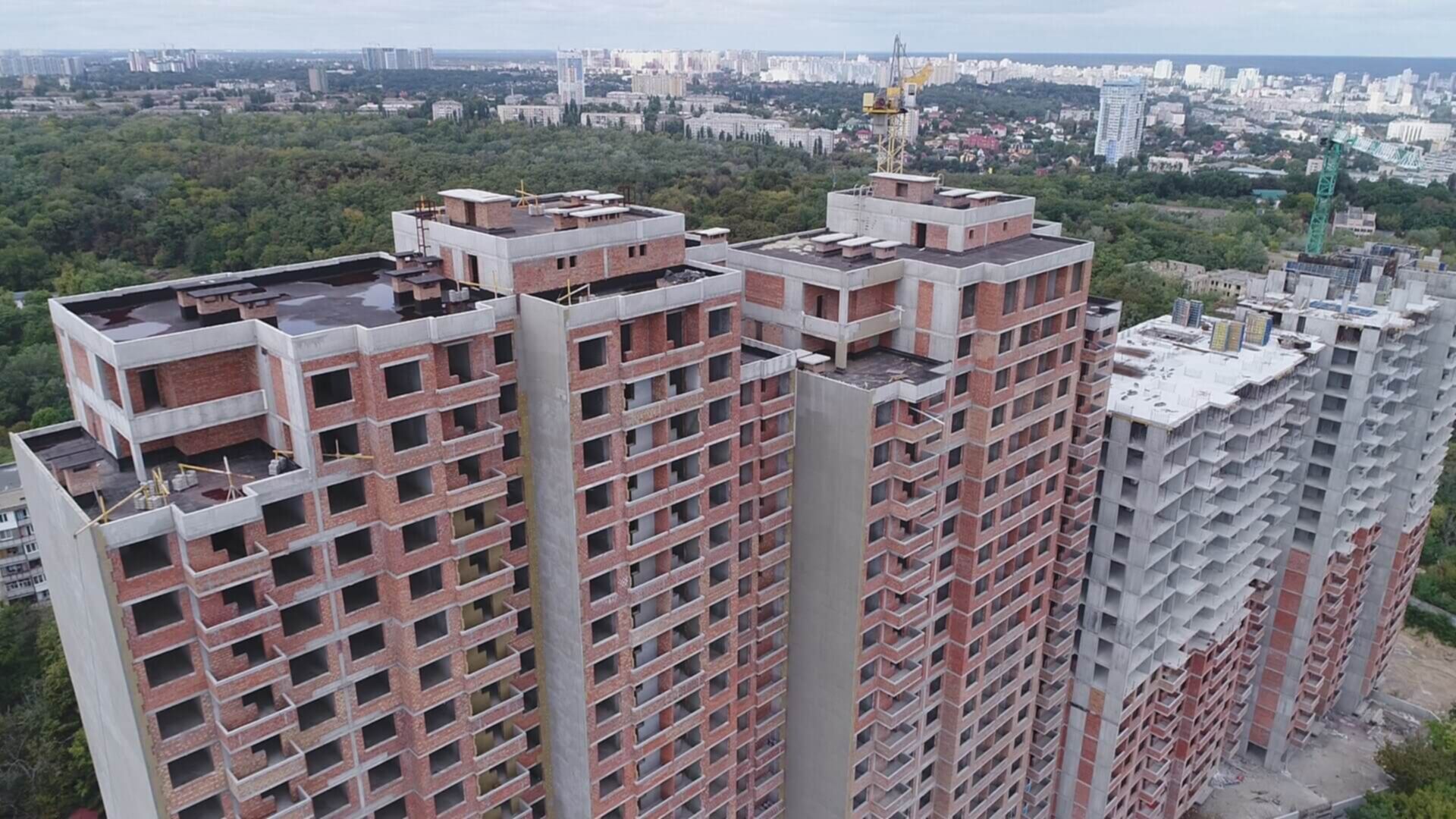 Станом на жовтень 2021 року ЖК Кирилівський Гай хід будівництва фото 317052