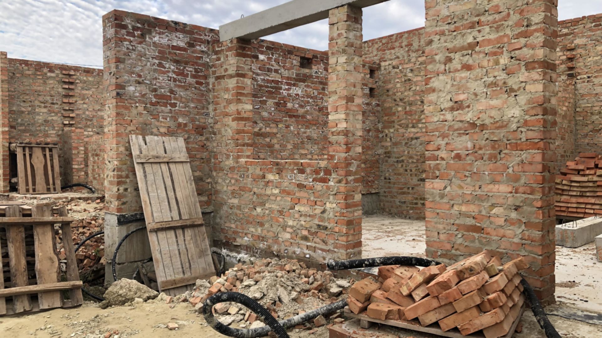 Таунхаус вул. Юрія Горліса-Горського хід будівництва фото 317515