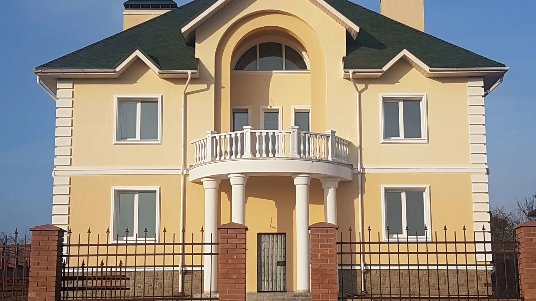КМ Ярий Смарагд  фото 32624