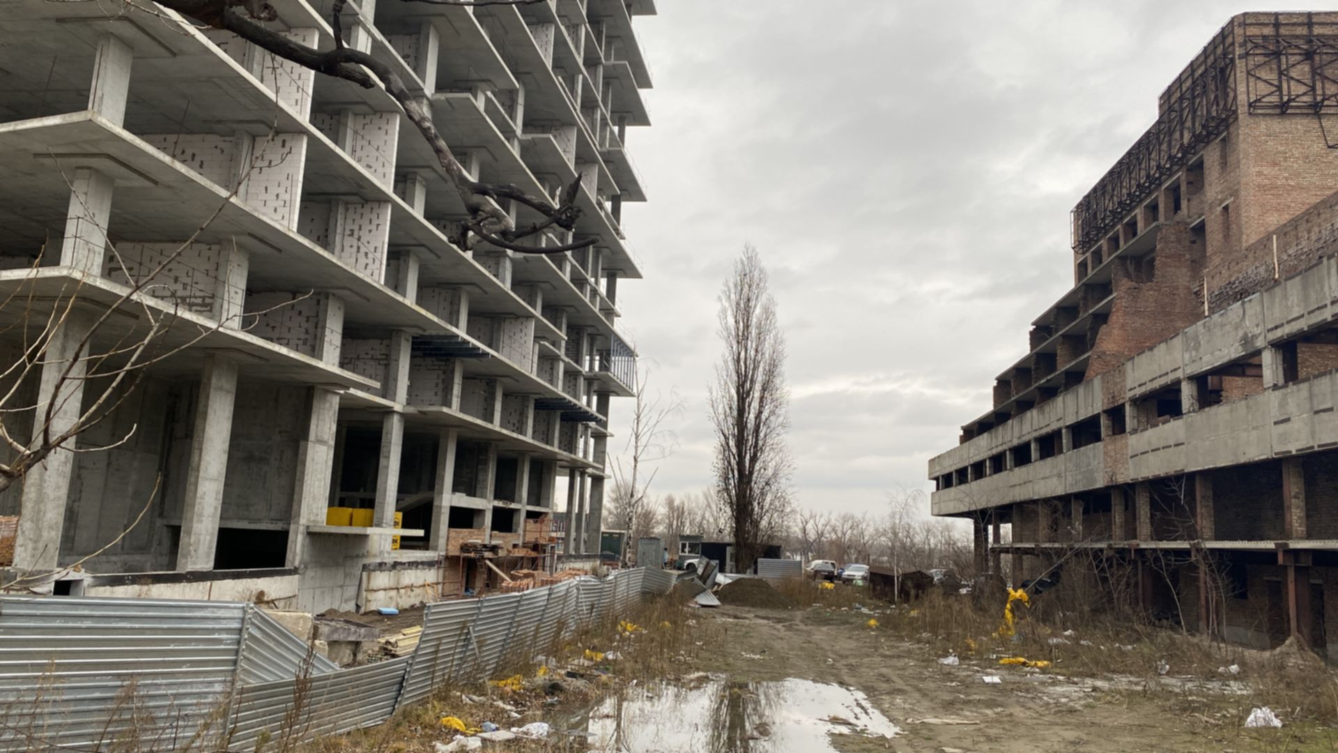 Состоянием на декабрь 2021 года Апарт-комплекс Port City ход строительства фото 338934