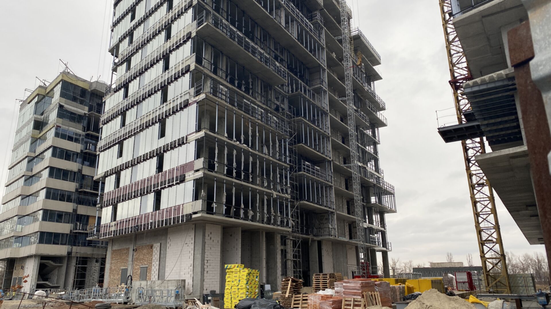 Состоянием на декабрь 2021 года Апарт-комплекс Port City ход строительства фото 338938