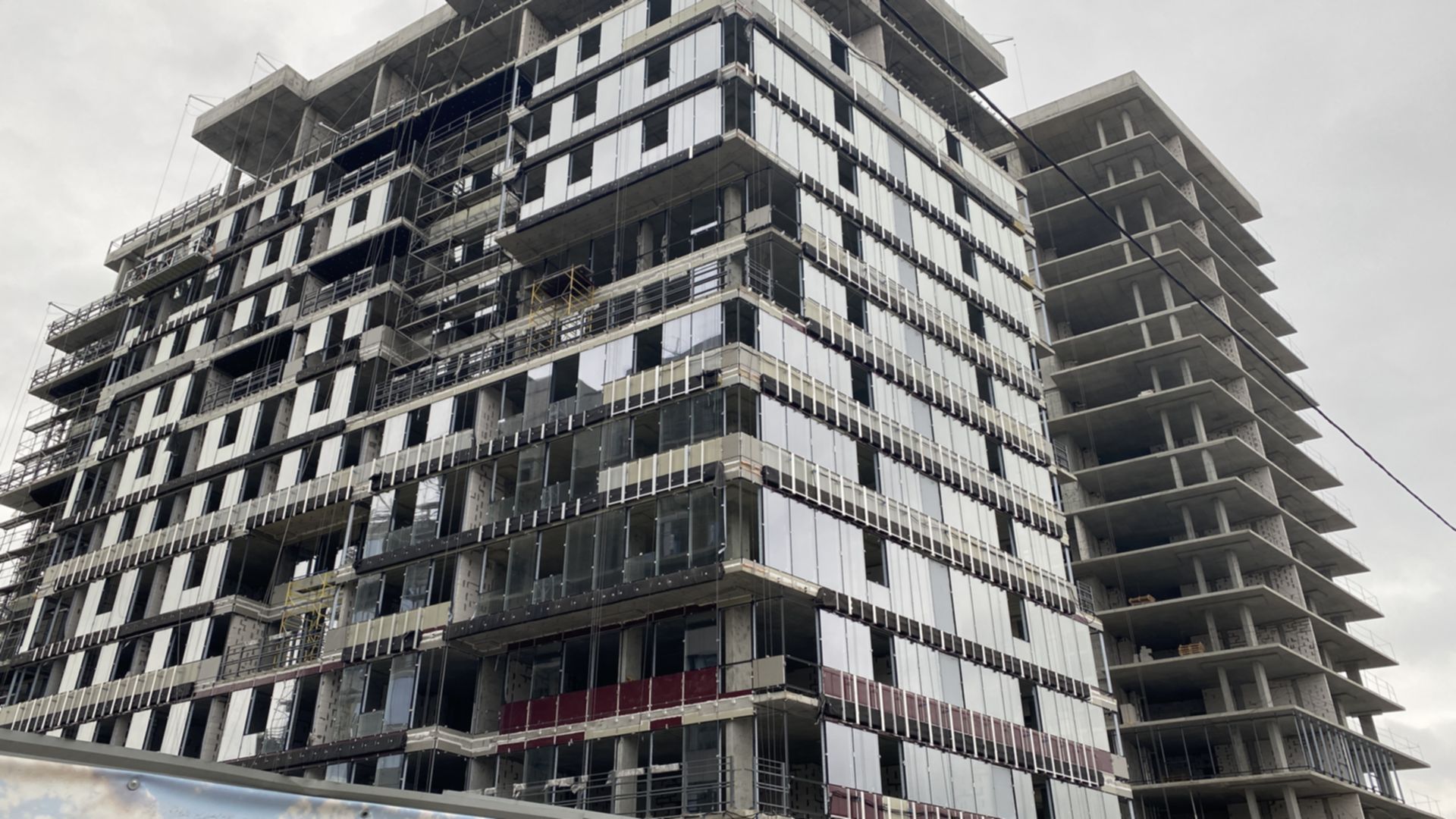 Состоянием на декабрь 2021 года Апарт-комплекс Port City ход строительства фото 338940