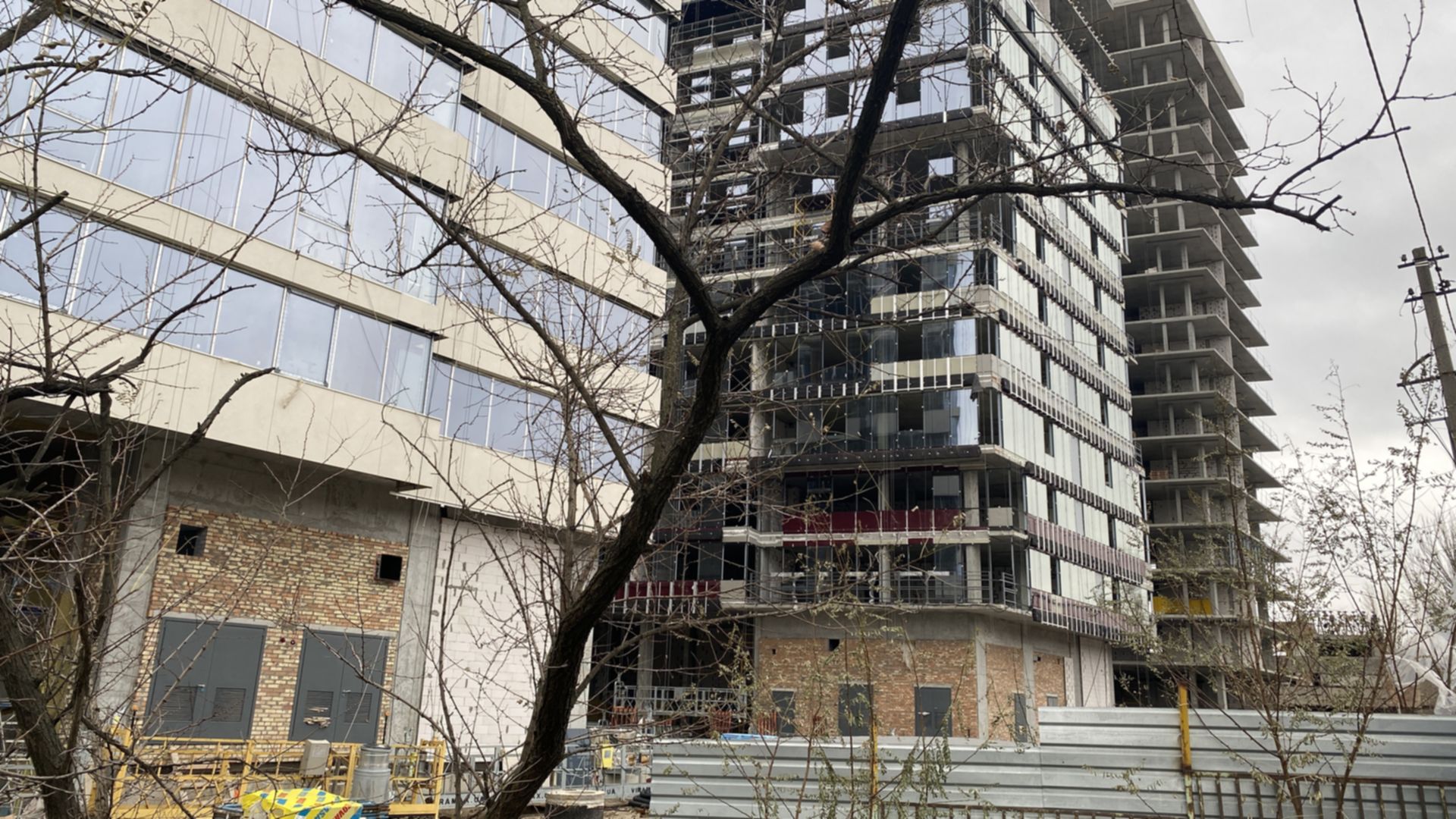 Состоянием на декабрь 2021 года Апарт-комплекс Port City ход строительства фото 338942